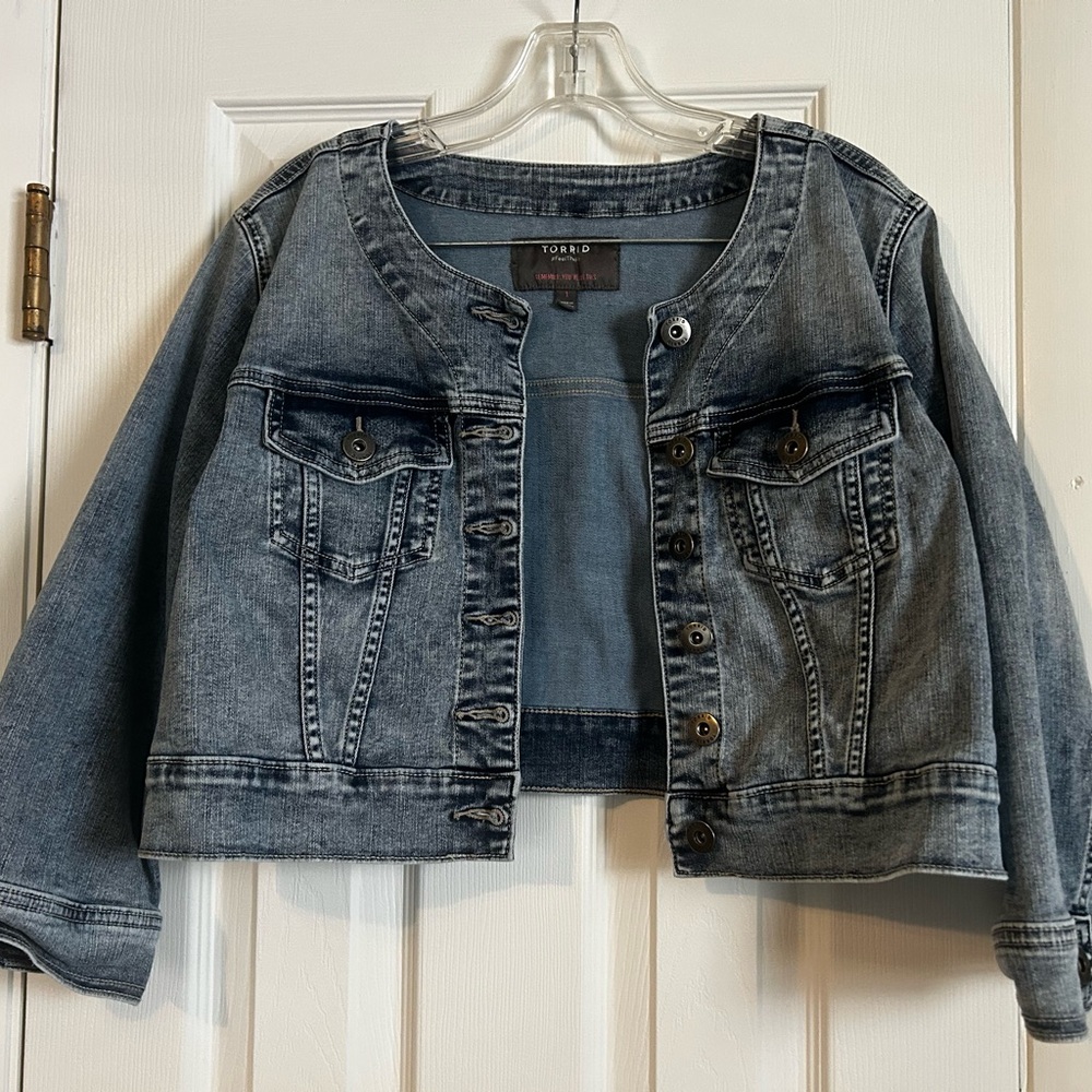 Torrid Women's Blue Denim Jacket from Torrid